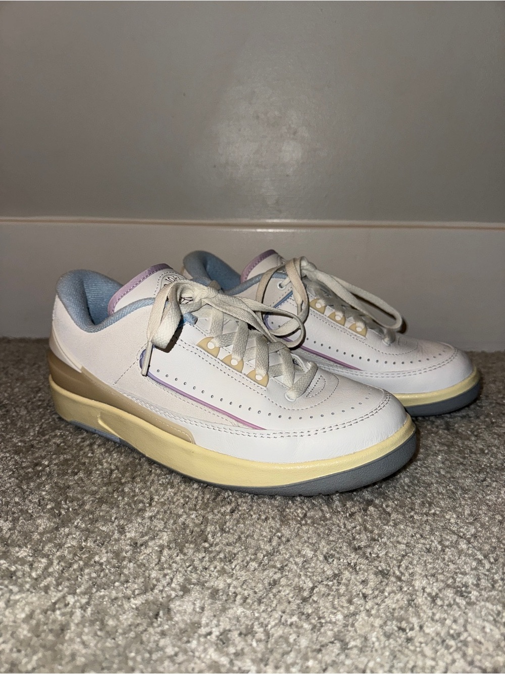 Women’s Jordan 2 Retro Low Look Up In The Air